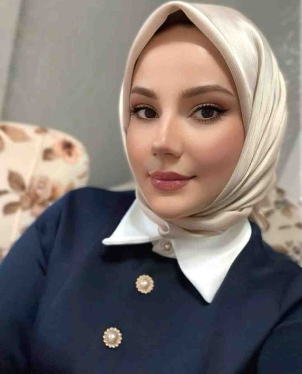 Payas İlham Verici Kadın Bayan Escort Lale